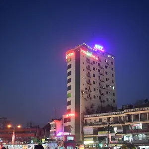 Givenci Bangladesh